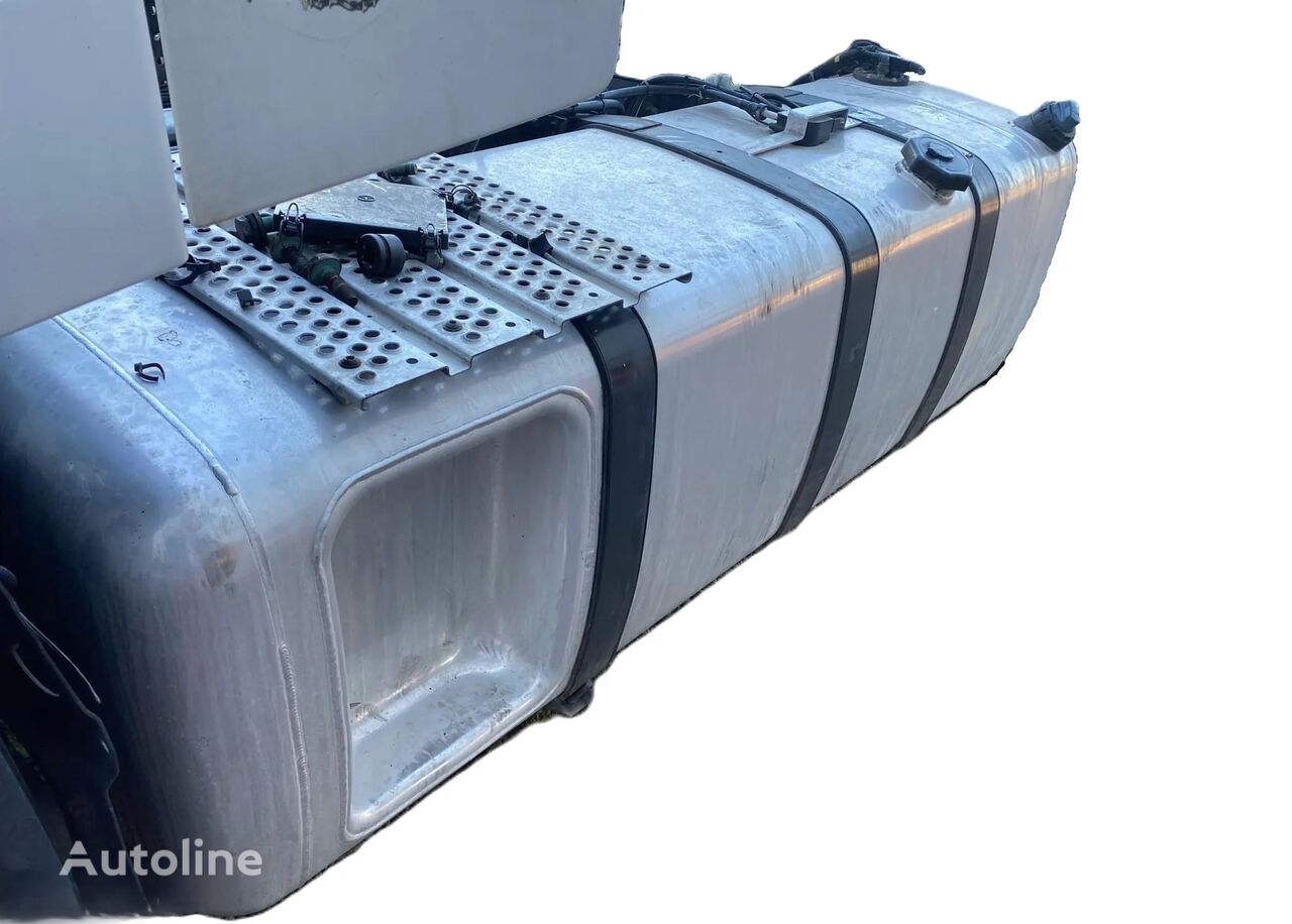 Топливный бак Mercedes-Benz A 9604703901 для тягача Mercedes-Benz ACTROS MP4 - Autoline