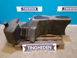 New Holland M135 brandstoftank voor New Holland New Holland M135 med reservedelsnummer: 82000283 wielen trekker