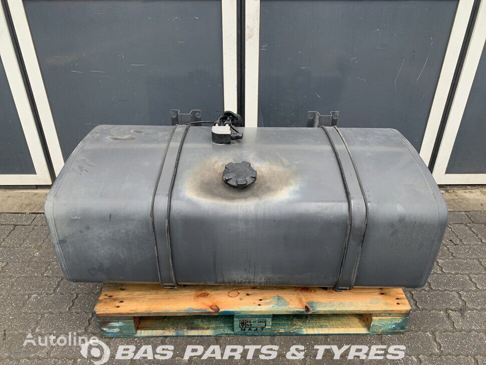 Renault 7422167449 Kraftstofftank für Renault LKW