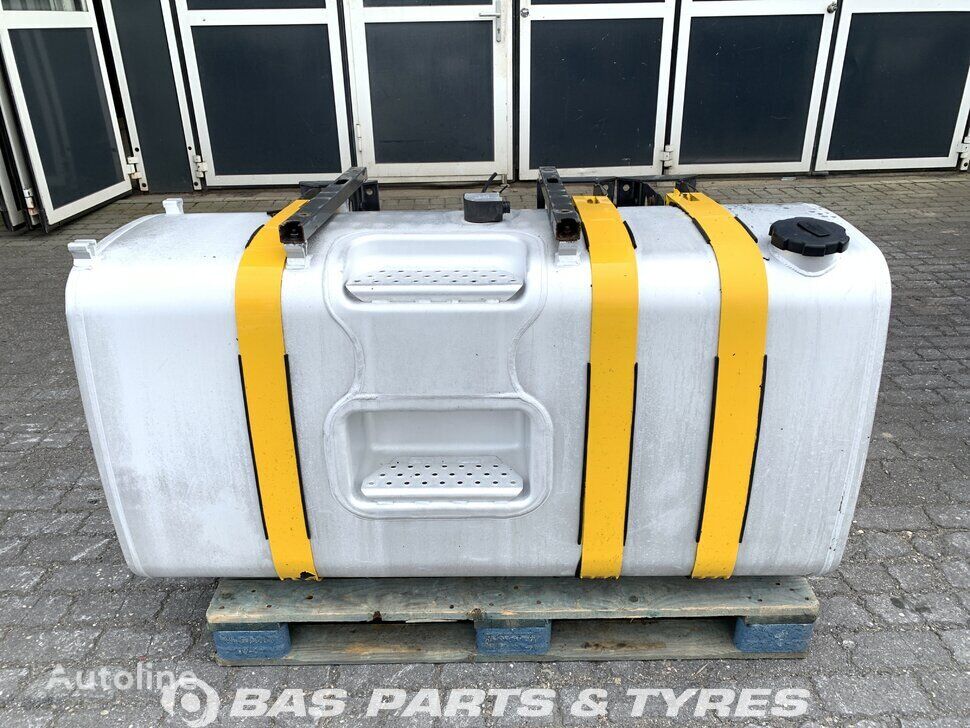 Volvo 20526488 fuel tank for Volvo truck