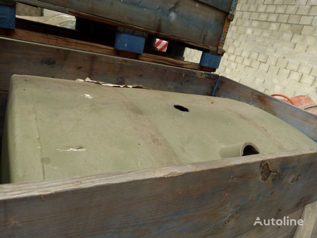 Volvo N10 and similar / New and used fuel tank for Volvo truck