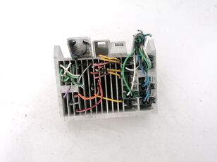 poistkov&aacute; skrinka Fuse box 1327020 na n&aacute;kladn&eacute;ho auta Scania 124L