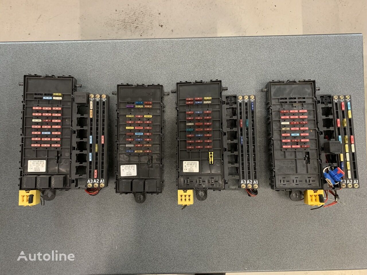 Caja de fusibles para Mercedes-Benz ATEGO-SPRINTER camión - Autoline