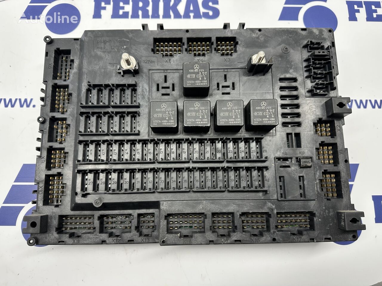 fuse block for Mercedes-Benz Actros truck tractor