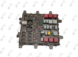 Renault 7421045777 fuse block for Renault MAGNUM PREMIUM DXI truck tractor