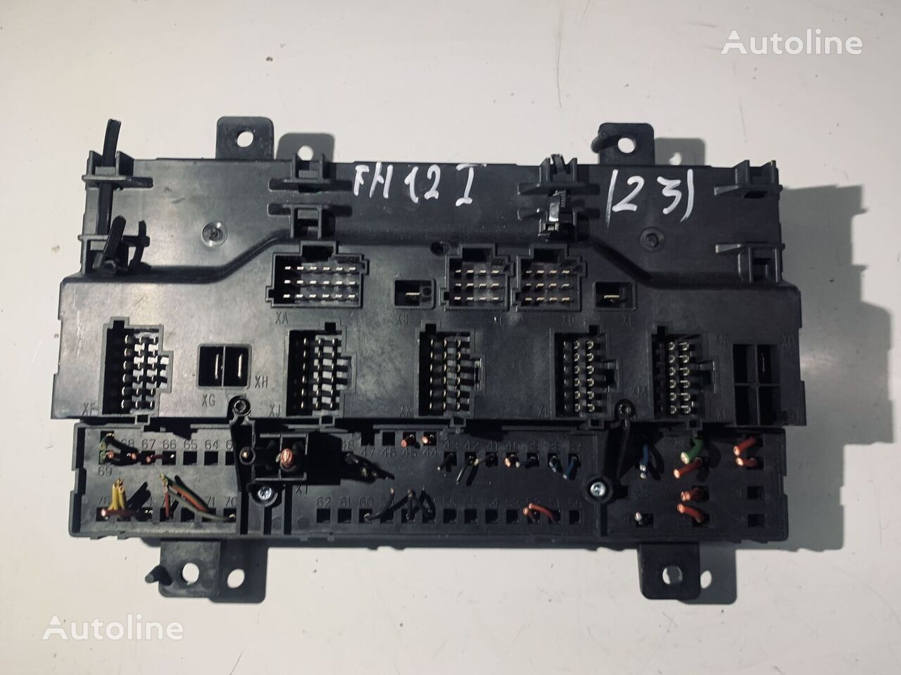 fuse block for Volvo FH 12 truck tractor