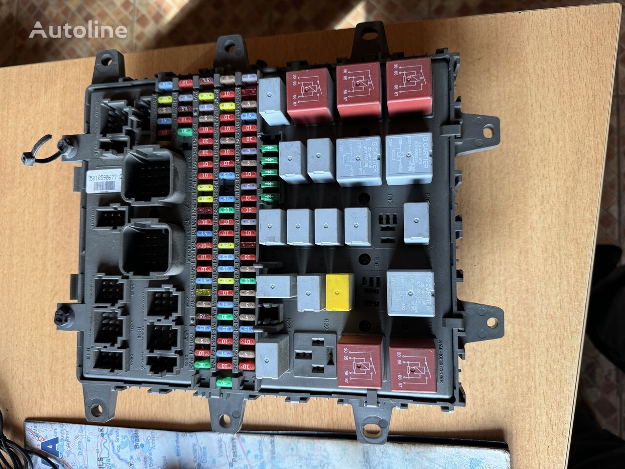 Volvo FL240 , 5010590677 fuse block for Volvo FL240 , 5010590677 truck