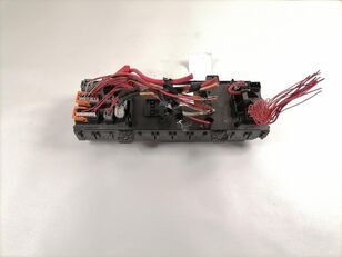 Volvo Fuse box 21939408 caja de fusibles para Volvo cabeza tractora