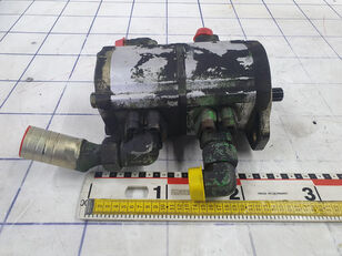 Liebherr LTM 1060-2 移動式クレーンのためのLiebherr Liebherr LTM 1060-2 dual gear pump ギアポンプ