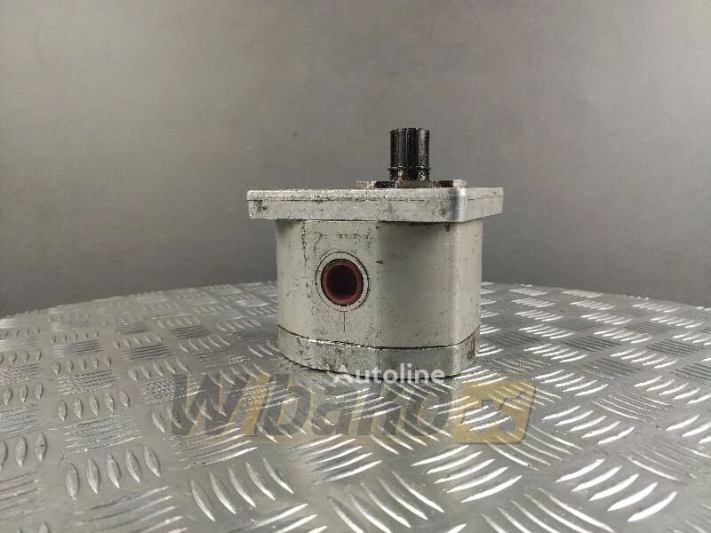 Pompa a ingranaggi Orsta TGL10859 A40 A40 in vendita | Autoline IT Pompa a ingranaggi Orsta TGL10859 A40 A40 - Autoline
