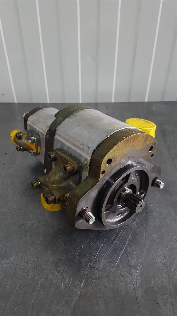 Pompe à engrenages Rexroth 0510765011 - Ahlmann AZ 10 - Gearpump pour chargeuse sur pneus - Machineryline
