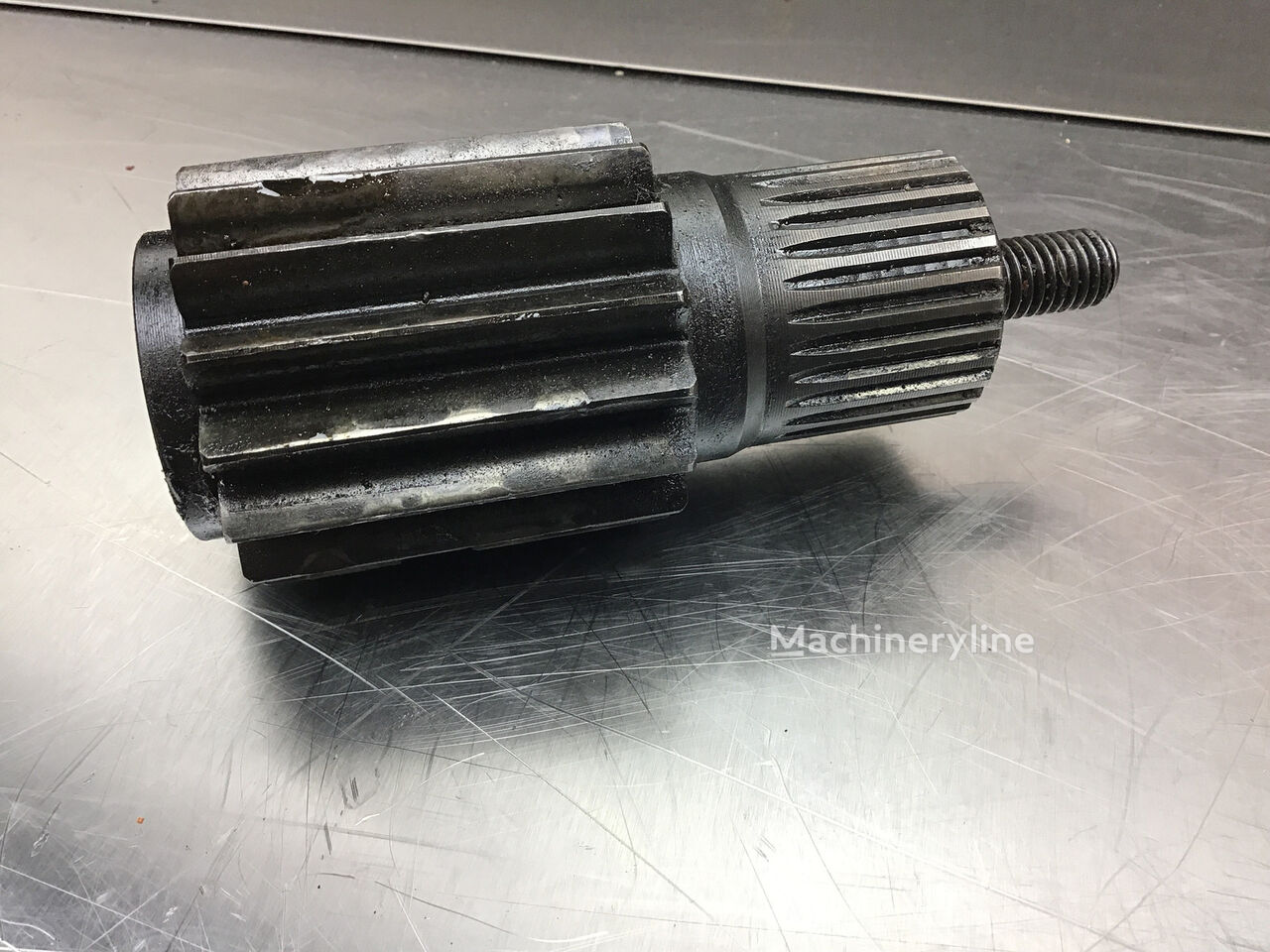 Liebherr gear shaft for construction equipment