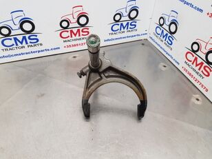 Fourchette de boîte de vitesses Case IH Mxc, Maxxum Mx, 5000 Series Mx 110, 5120 Transmission Fork Contr A188235 à vendre - Image 4 | Agroline BJ Fourchette de boîte de vitesses Case IH Mxc, Maxxum Mx, 5000 Series Mx 110, 5120 Transmission Fork Contr A188235 | Image 4 - Agroline