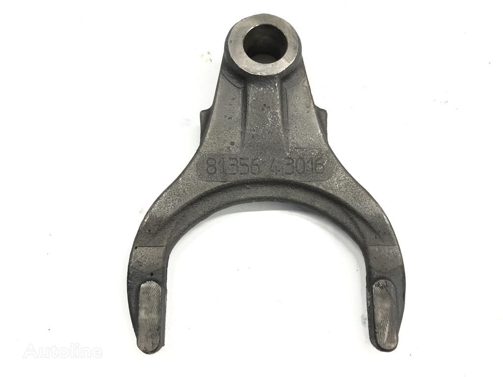 fourchette de boîte de vitesses MAN Sper HY 1133 pour camion