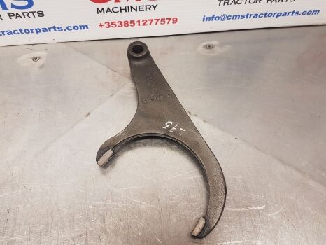 Fourchette de boîte de vitesses New Holland Fourchette de sélection de boîte de vitesses Fiat Ford L95, TL, TLA, TLe, TD 5127387 pour tracteur à roues - Agroline