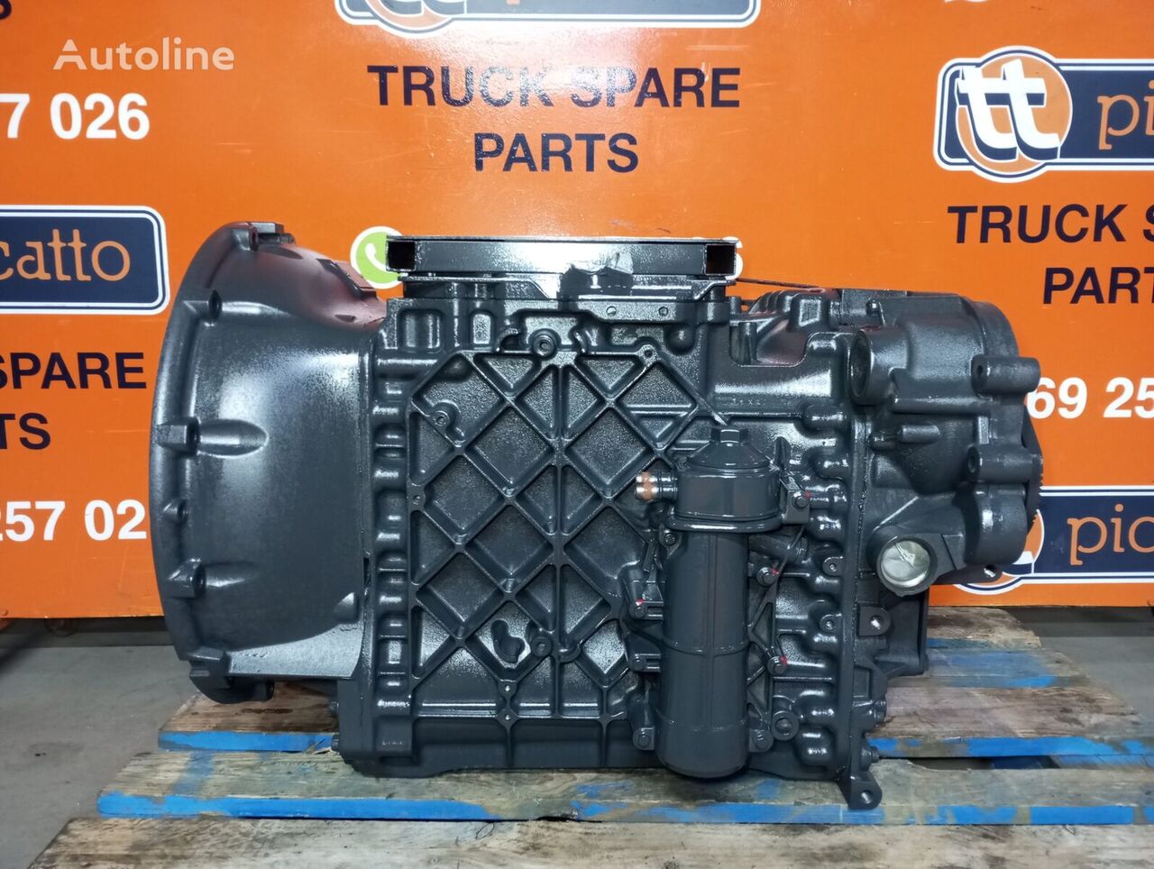 AT2412E gearbox for Renault truck - Autoline