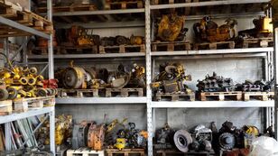 bo&icirc;te de vitesses Pi&egrave;ces pour chargeuse frontale de grande taille, moteur et transmission CAT Volvo Komatsu pour chargeuse sur pneus Caterpillar