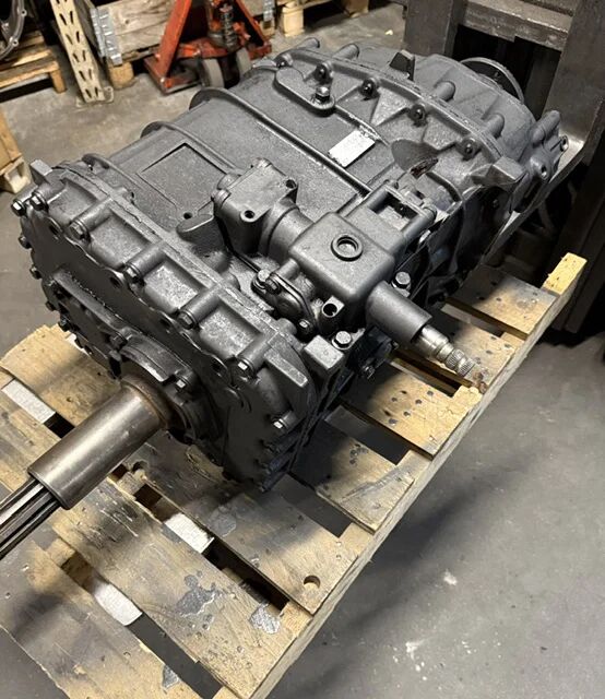 IVECO 2895S9 8870812 gearbox for truck - Autoline