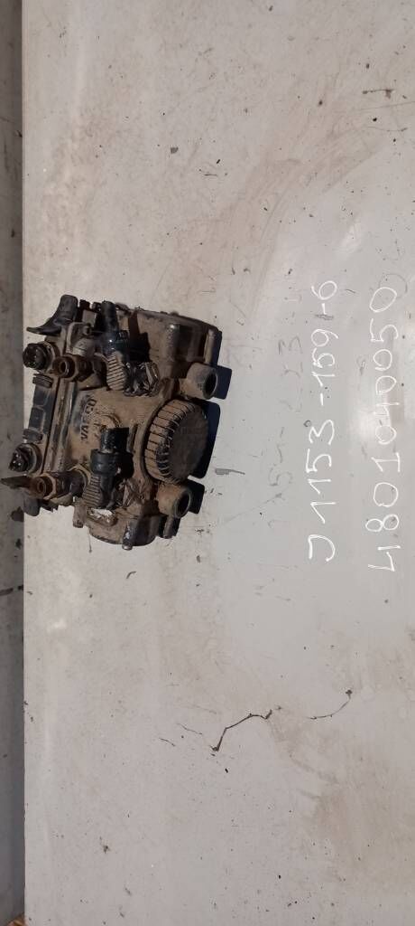 IVECO Stralis EBS valve 480104050 caja de cambios para tractora