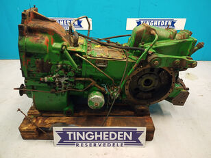 John Deere 4040 gearbox for John Deere John Deere 4040 sælges som det er eller i dele self-propelled sprayer