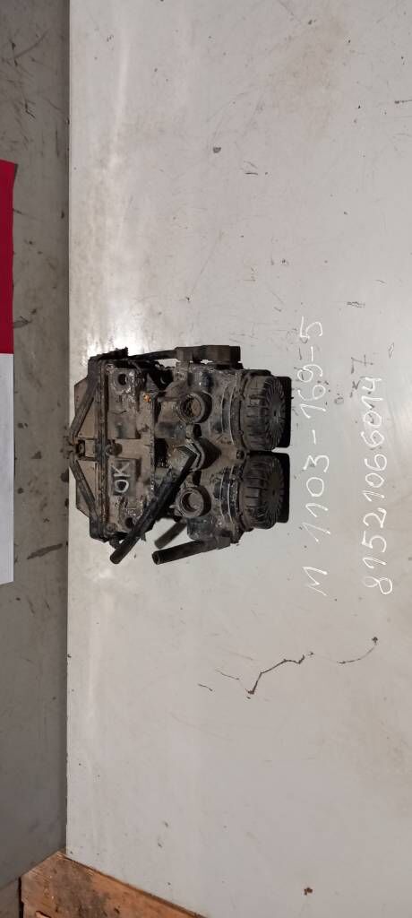 MAN 81521066014 TGA EBS VALVE Getriebe für Sattelzugmaschine