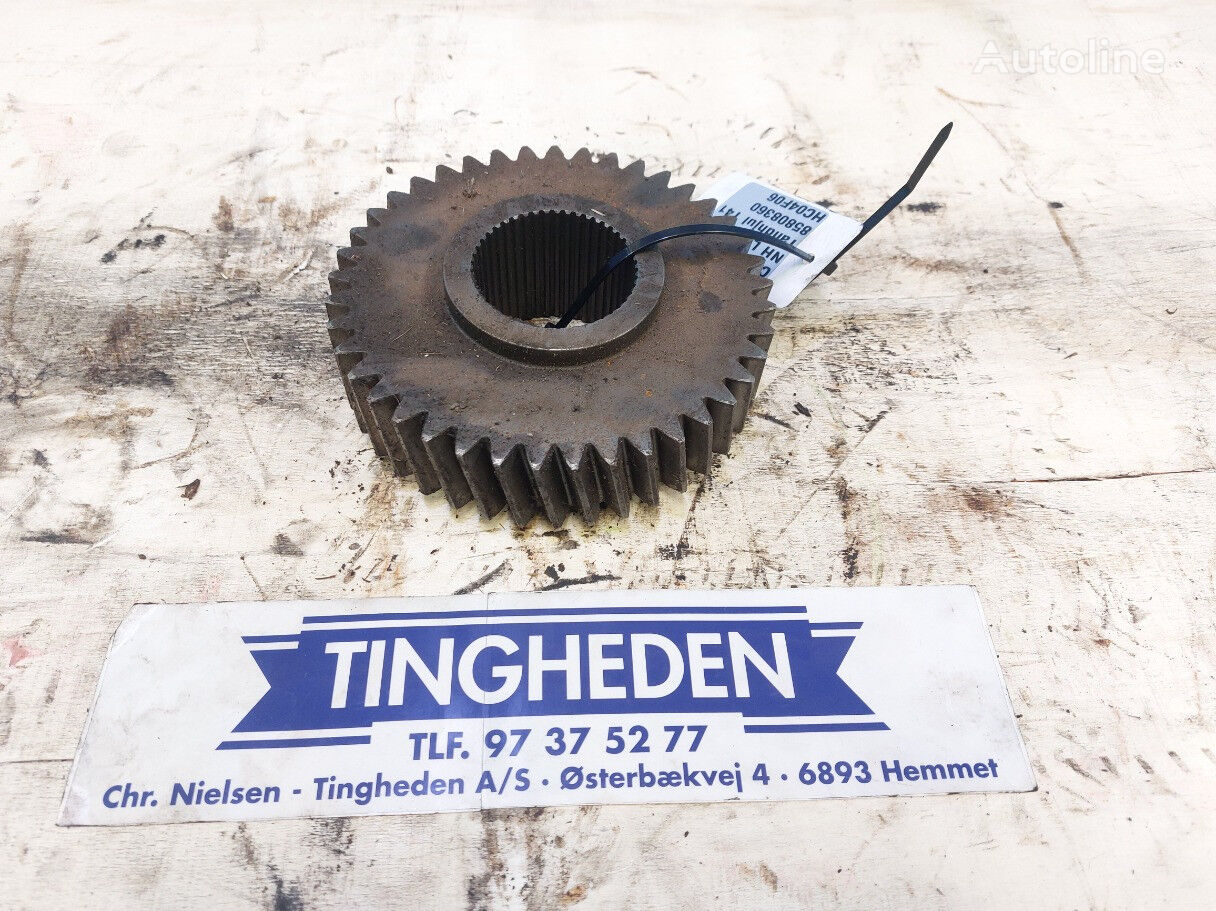 New Holland LB115B gearbox