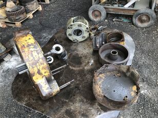 bo&icirc;te de vitesses USED LIEBHERR 921 921B 921C EXCAVATOR SWING GEARS TRANSMISSION R pour excavateur Liebherr 921 / R 921 / 921 B / 921 C