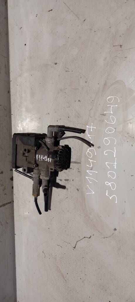 Volvo 5801290649 FE 7.320 EBS VALVE gearbox for truck tractor