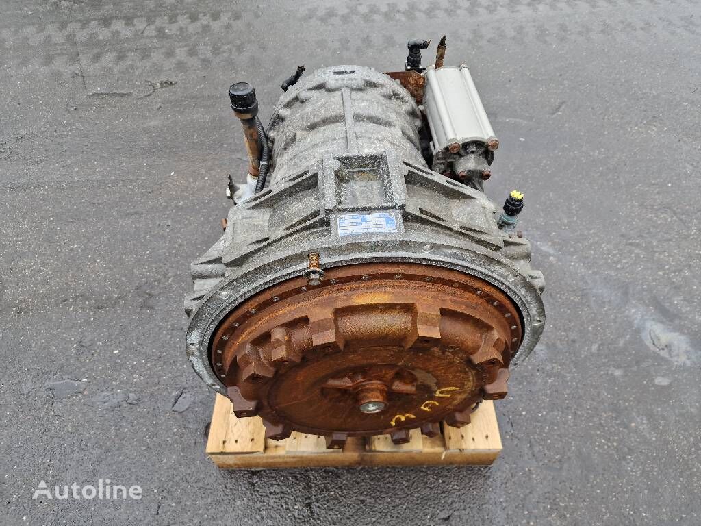 КПП ZF ECOMAT 4 6 HP 604 C для грузовика