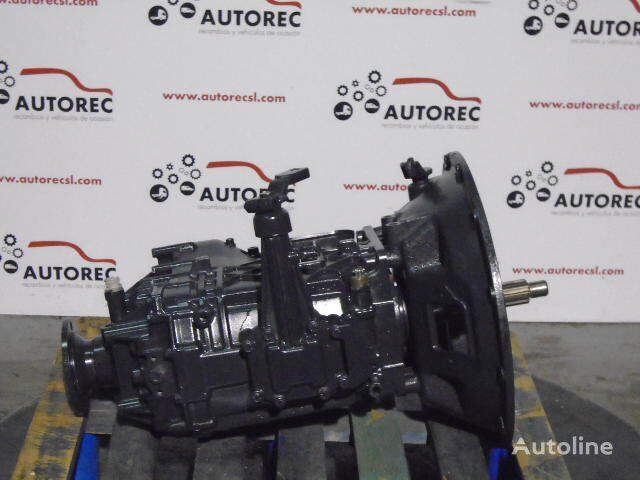 ZF S5-42 276983 gearbox for Nissan 160.95 truck