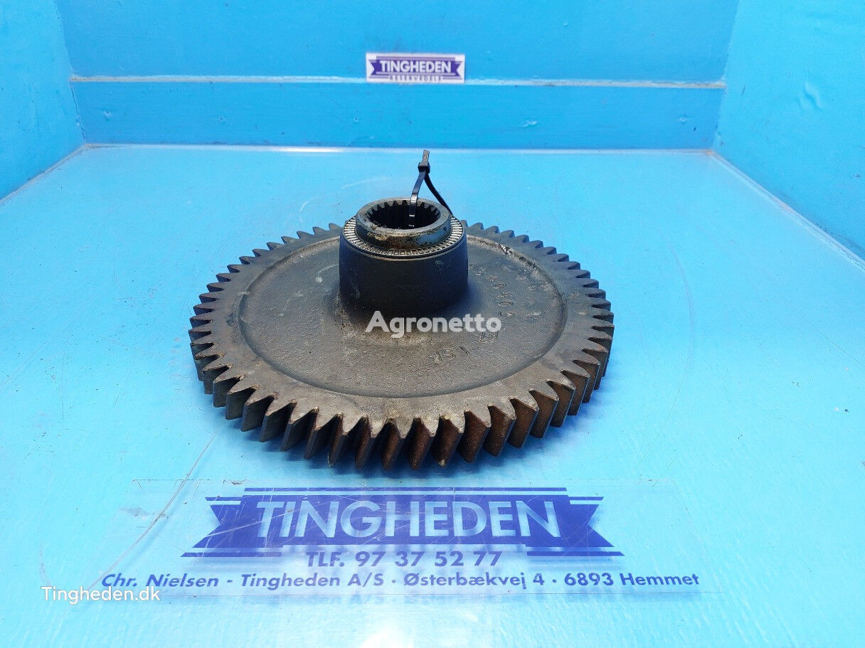 gearbox gear for New Holland 8970 wheel tractor