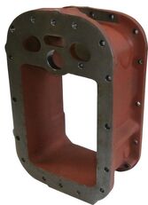 корпус КПП Centre Spacer 62908 для трактора колесного Massey Ferguson 275 285 290 390 690