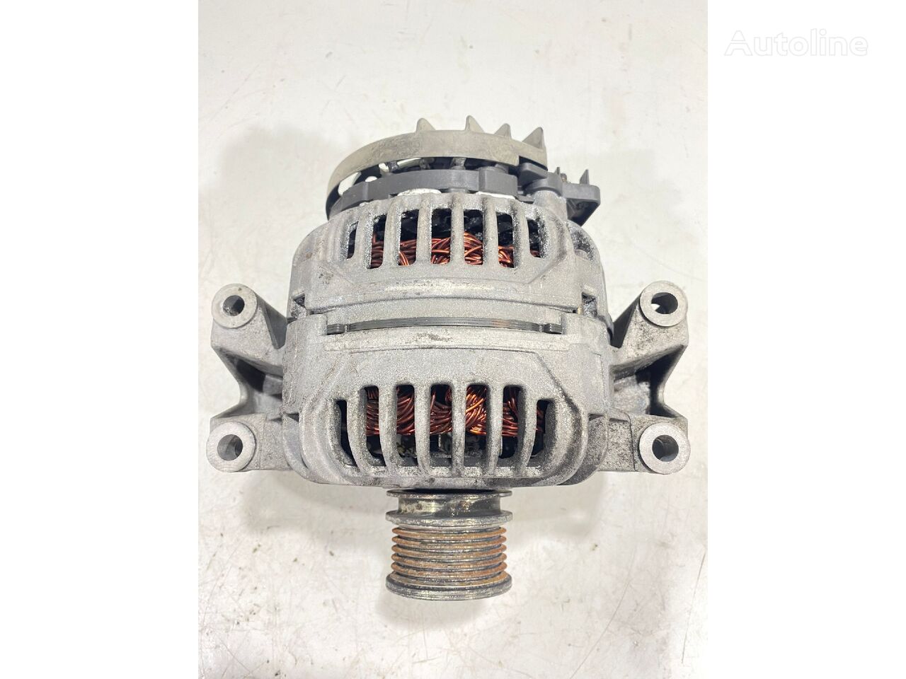 Venta de Mercedes-Benz Sprinter / OM612 Alternador A0131541002 generador para Mercedes-Benz camión | Autoline CO Mercedes-Benz Sprinter / OM612 Alternador A0131541002 generador para Mercedes-Benz camión - Autoline
