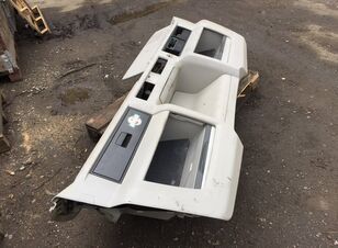 bo&icirc;te &agrave; gants pour camion Volvo