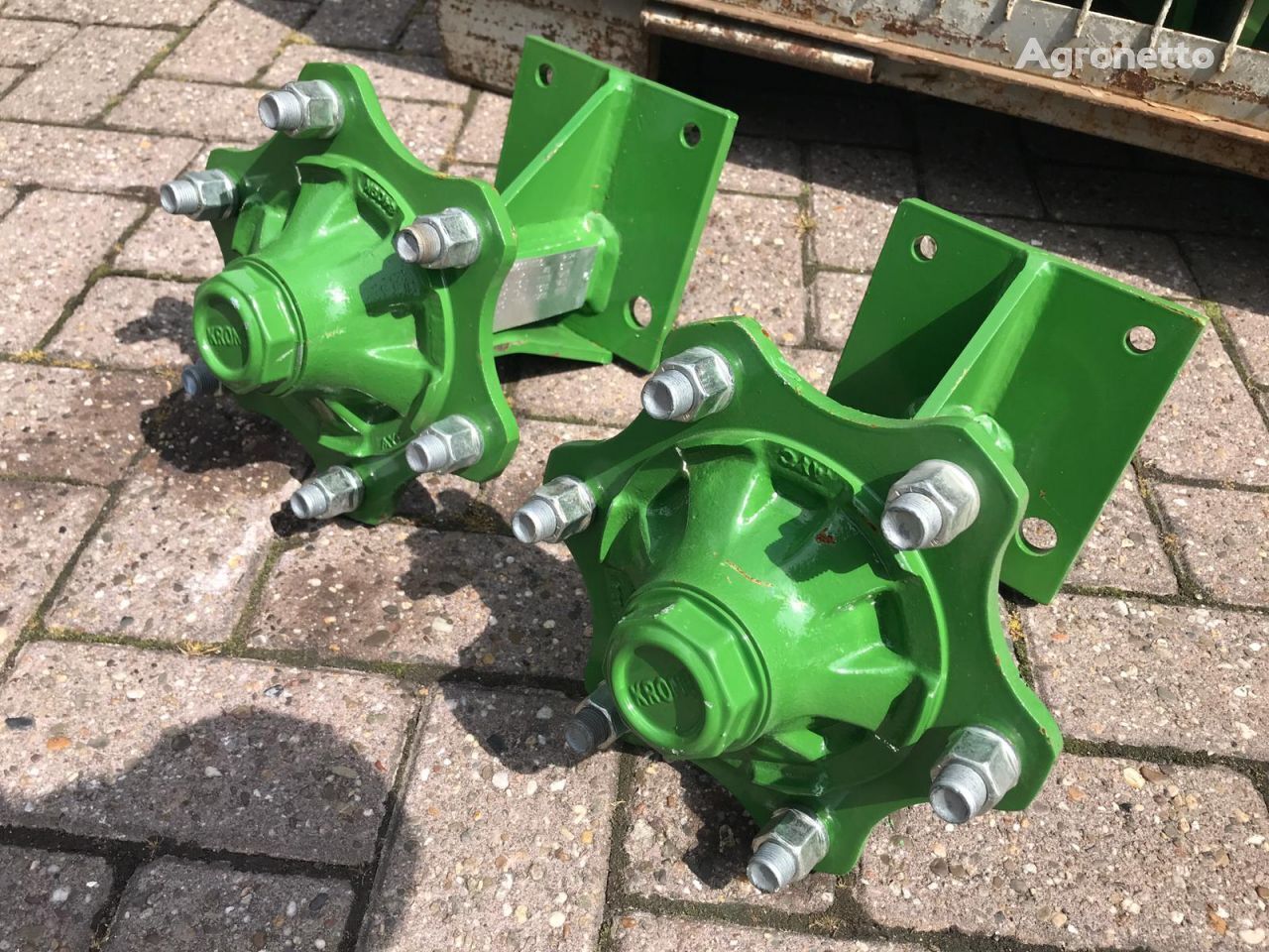 Krone As stompen half-axle for Krone baler