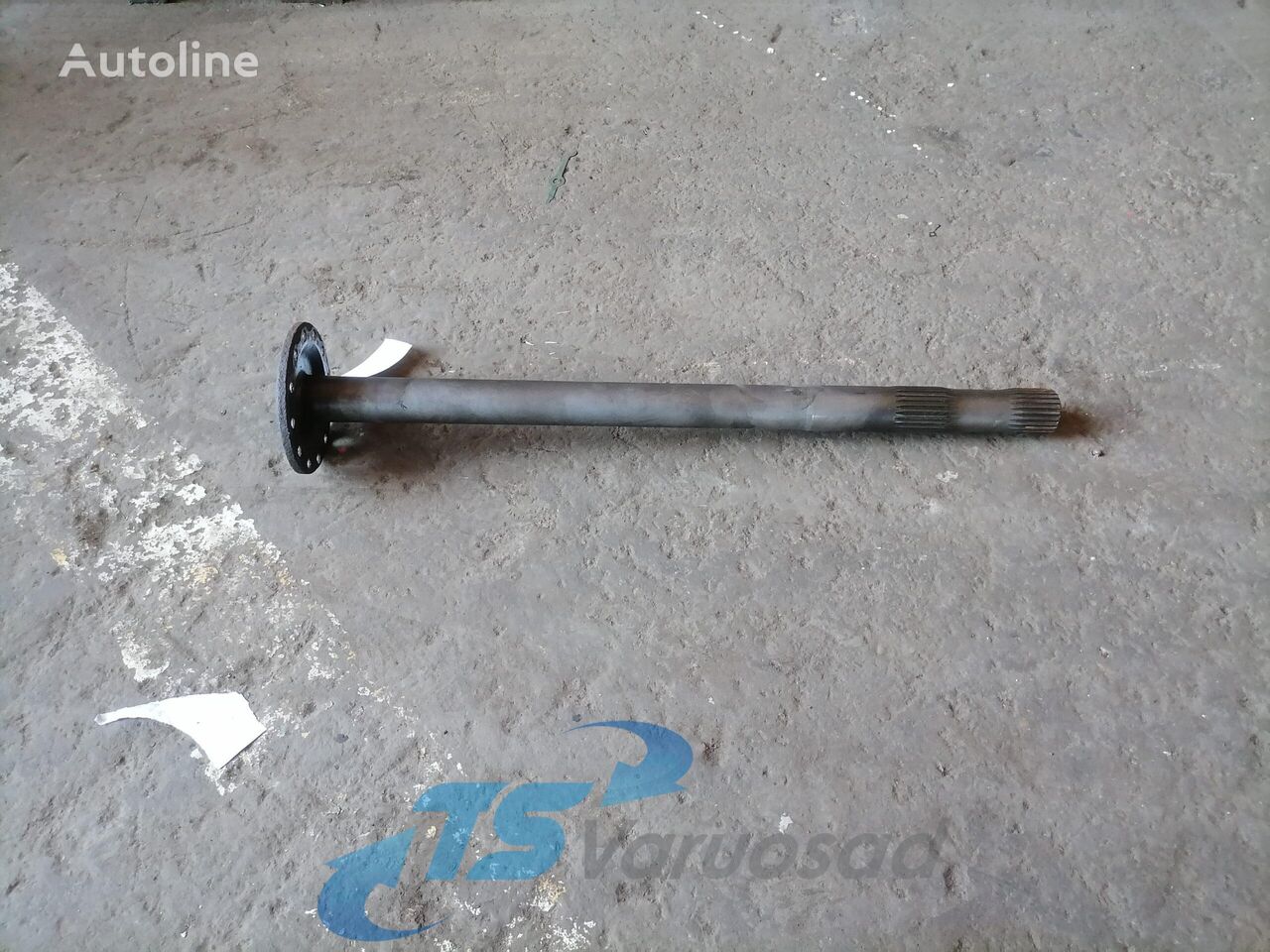 Volvo Drive shaft 1524628 pusass paredzēts Volvo FM9 kravas automašīnas