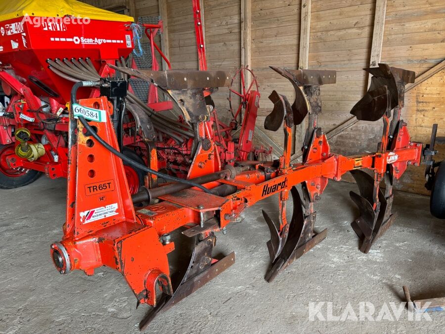 سن المسلفة Kuhn TR 65T