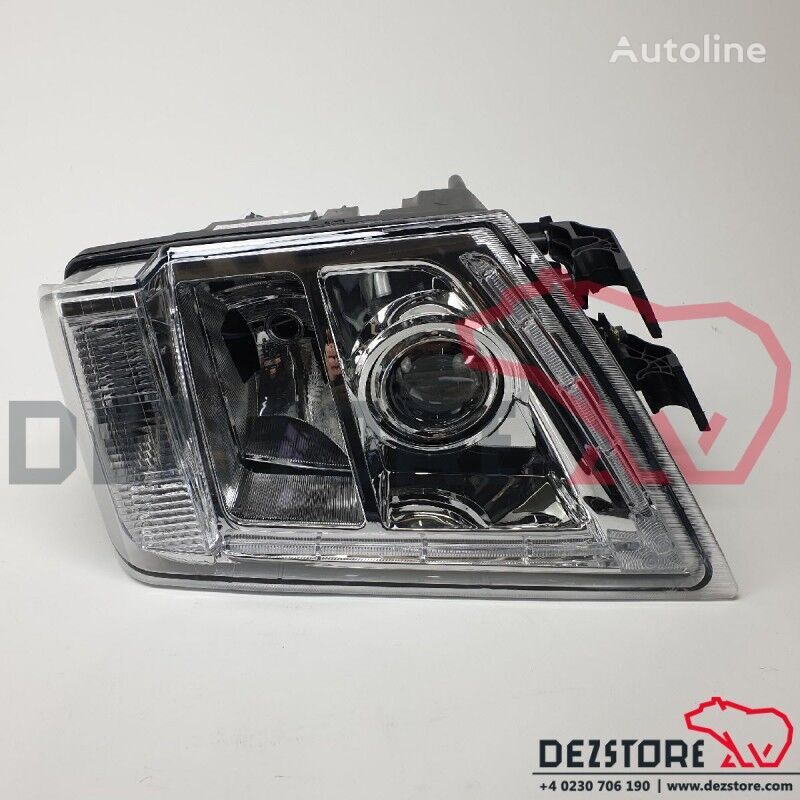 82304599 faro delantero para Volvo FH cabeza tractora - Autoline