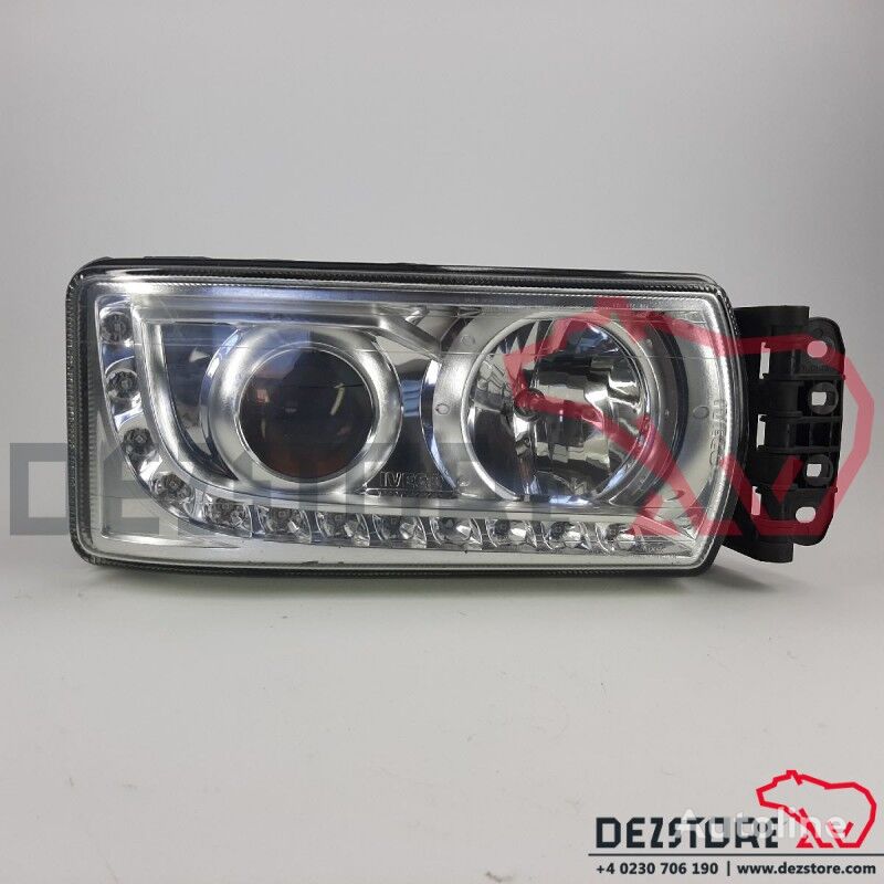 lampu depan 5801745452 untuk truk IVECO STRALIS