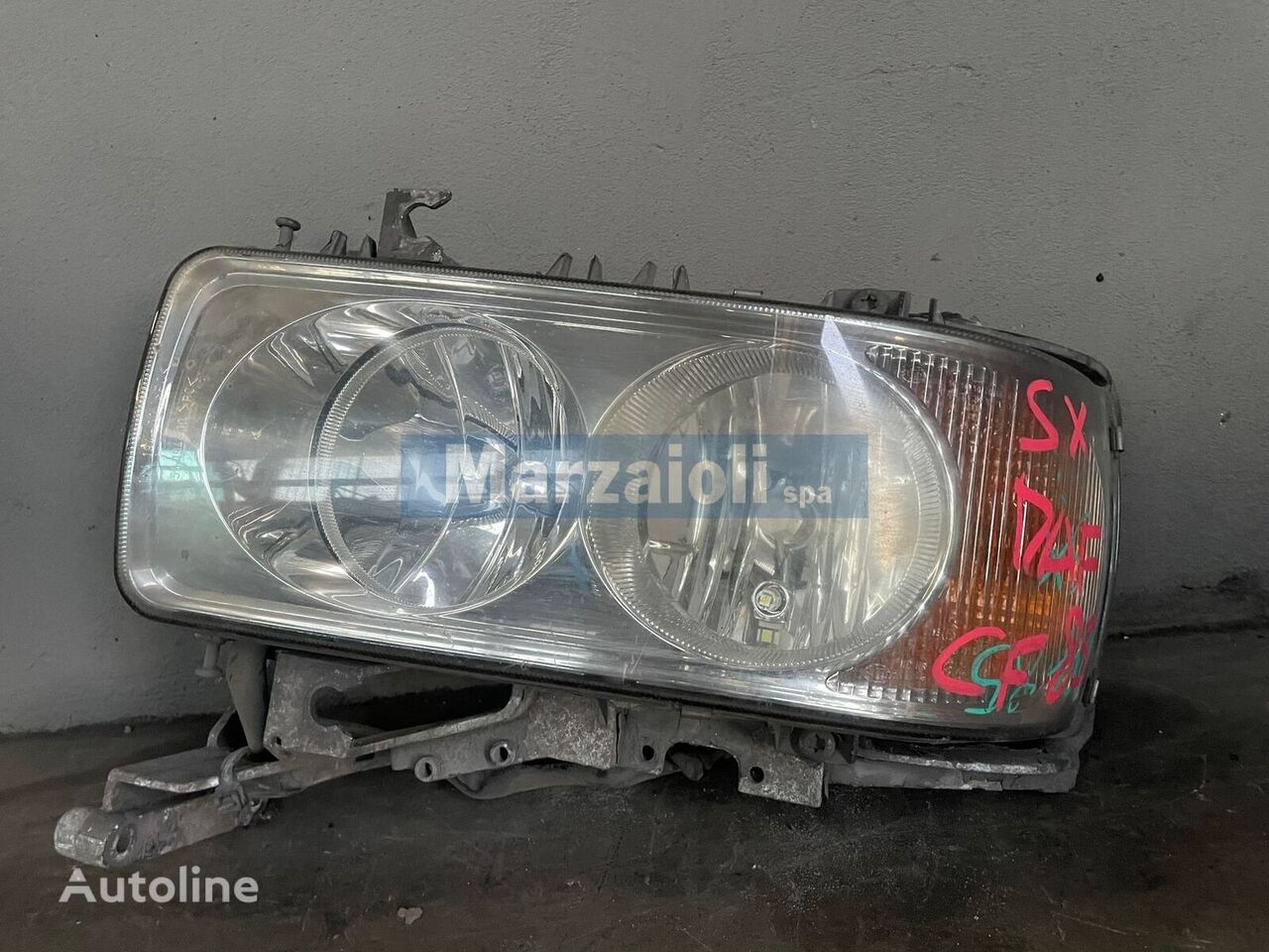 headlight for DAF CF truck