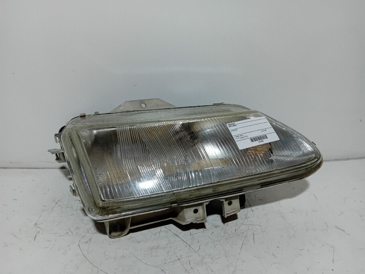 492705 headlight for Renault LAGUNA I (B56_, 556_) | 93 - 02 truck