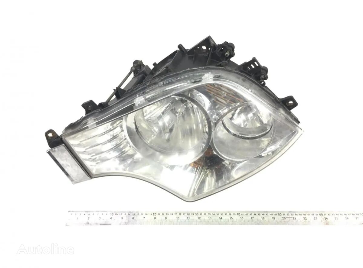 Far Dreapta headlight for Mercedes-Benz A9608200339 9608200339 truck