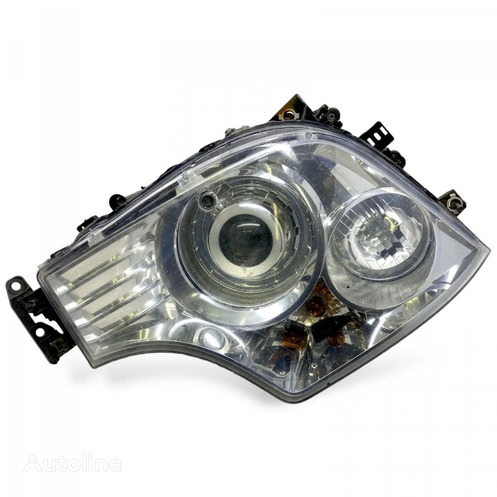 Far Dreapta A9608200739 headlight for Mercedes-Benz 9608200739 truck