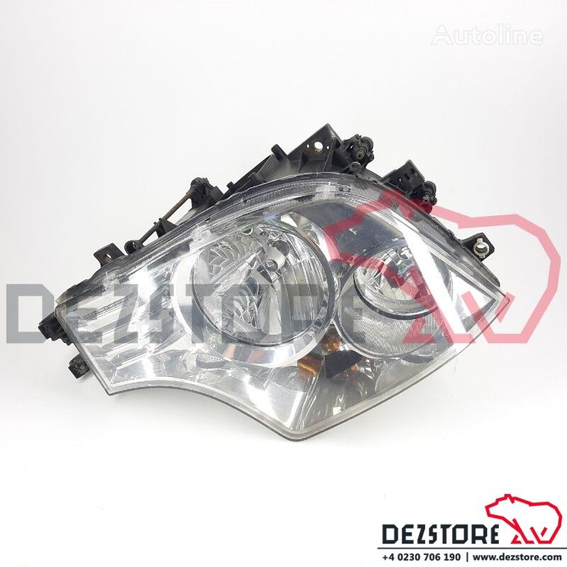 Far dreapta A9608200339 headlight for Mercedes-Benz ACTROS MP4 truck tractor - Autoline