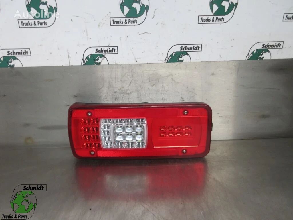 φορτηγό για προβολέας IVECO S-WAY SPATBORD LED ACHTERLICHT RECHTS MODEL 2021 5802240296