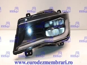 MAN TGX TG3 81.25101.6821 faro delantero para camión