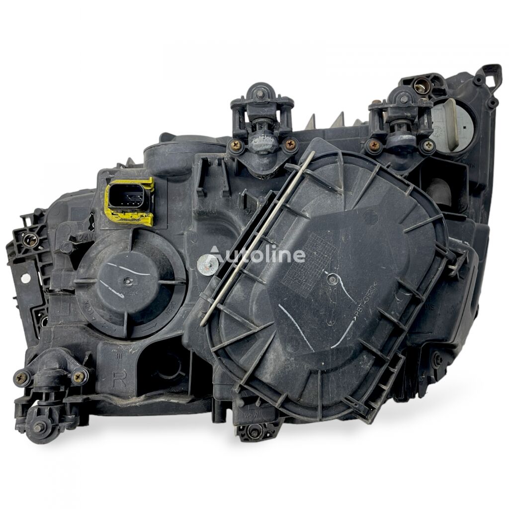 Lampu depan MERCEDES-BENZ,KOITO Actros MP4 1840 (01.12-) untuk tractor head Mercedes-Benz Actros MP4 Antos Arocs (2012-) - Autoline