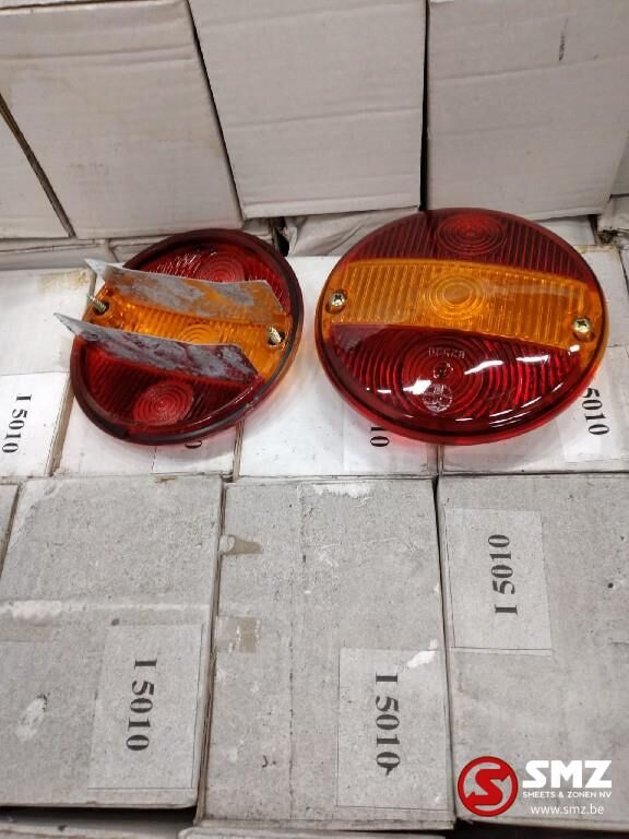 مصباح أمامي Mercedes-Benz Occ Achterlichtglas rond 3-kamer 2st per doos 9EL1 9EL113324001 لـ الشاحنات