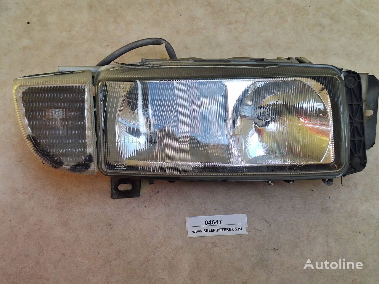 Valeo headlight for Renault Iliade bus - Autoline