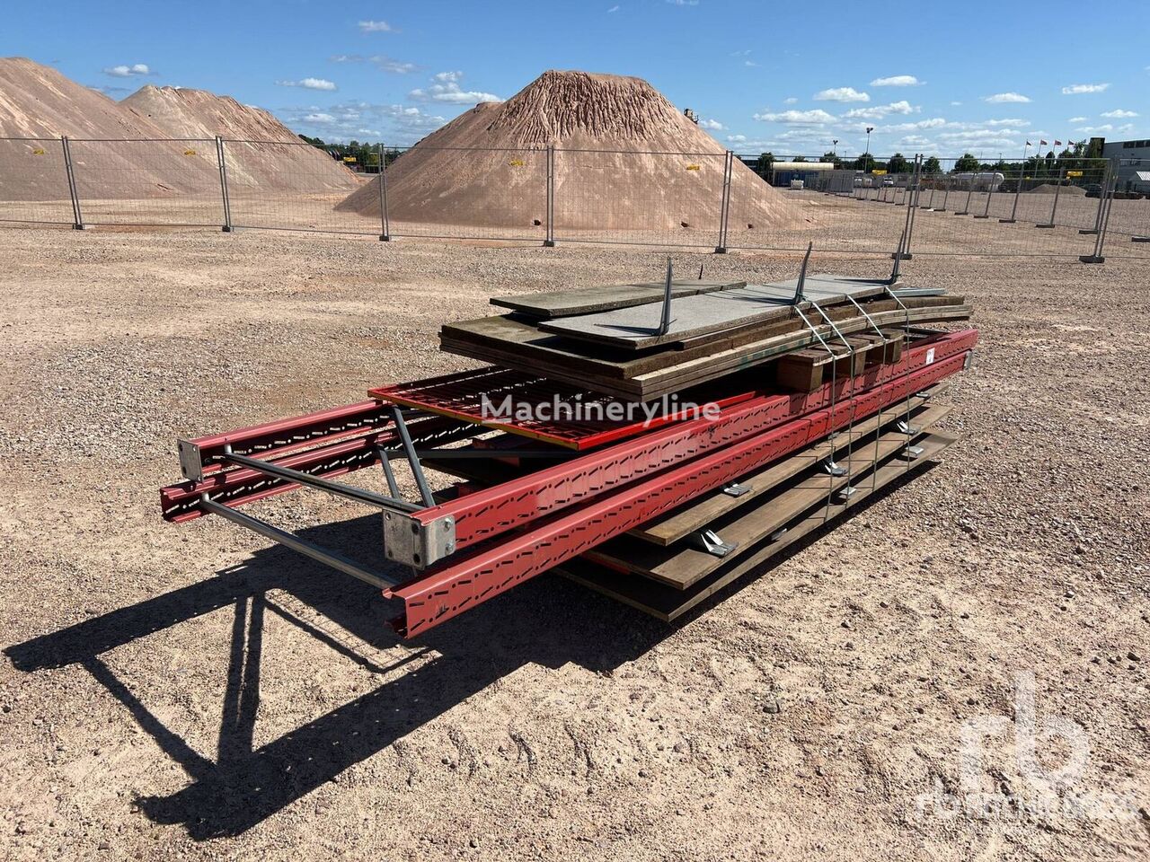 Rack hållare till lagerhyllor till salu | Forkliftonline SE Rack hållare till lagerhyllor - Forkliftonline